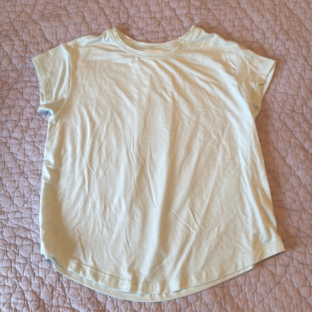 Athleta girl light green short sleeve shirt size medium (8-10)